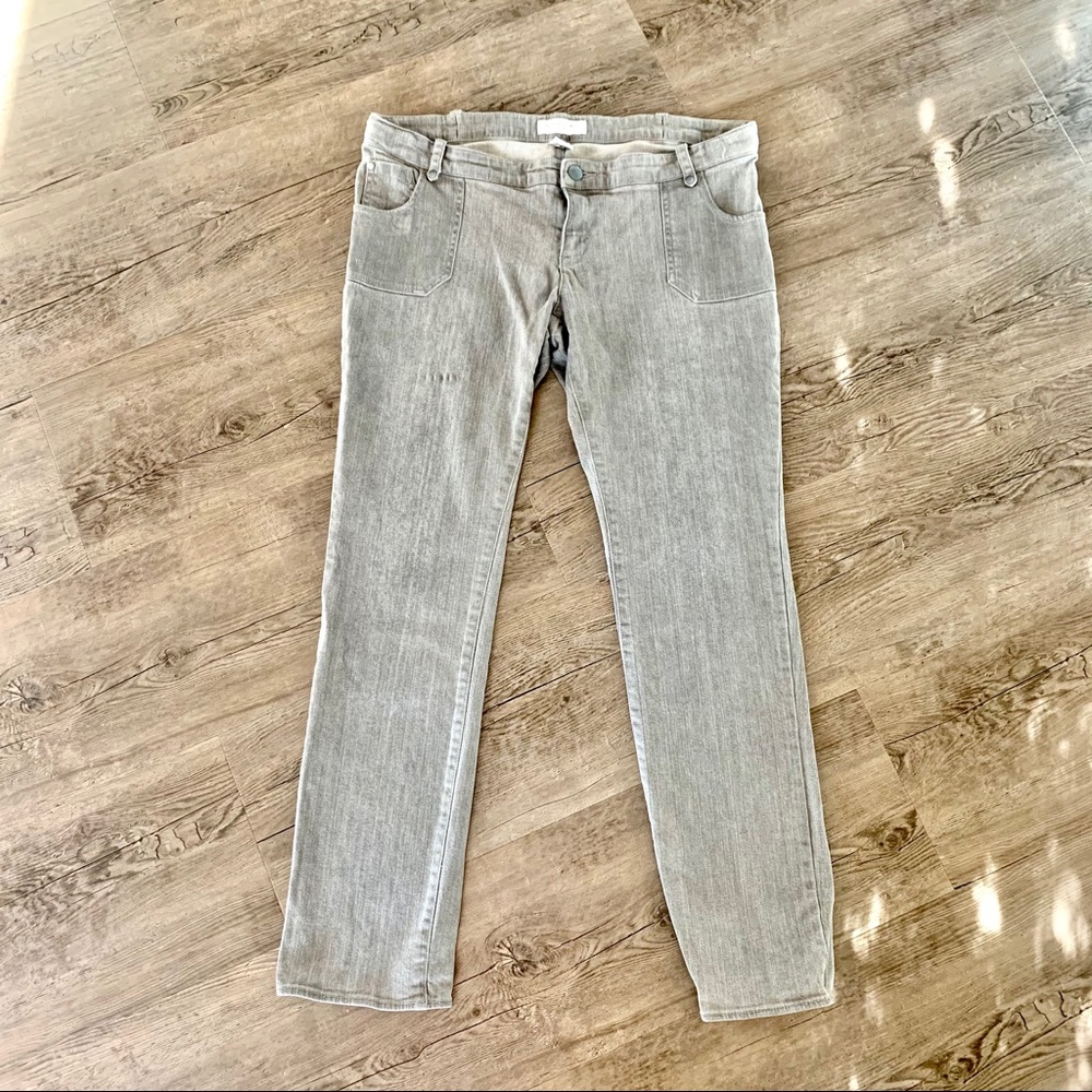 Liz Lange Maternity Grey Skinny Cigarette Jeans 6